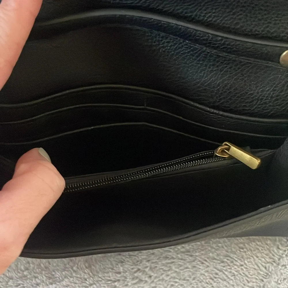 Target Purse - Picture 4 of 4